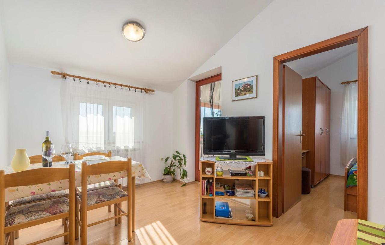 Apartments Ulika Červar-Porat Exterior foto